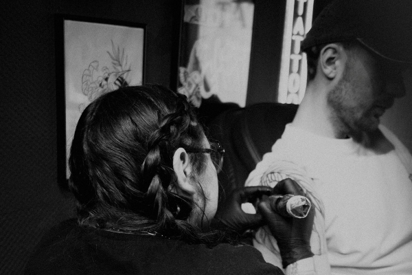Bild 2 von Hummel&Fuchs - Tattoo